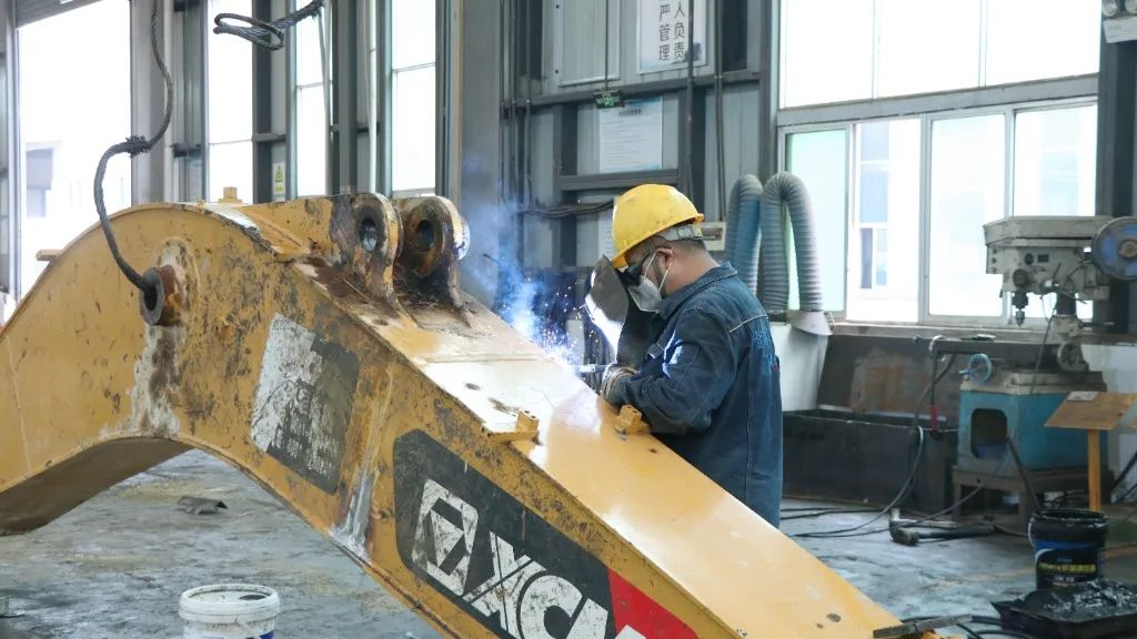 不負(fù)當(dāng)“夏”——致敬每一份高溫下的堅守