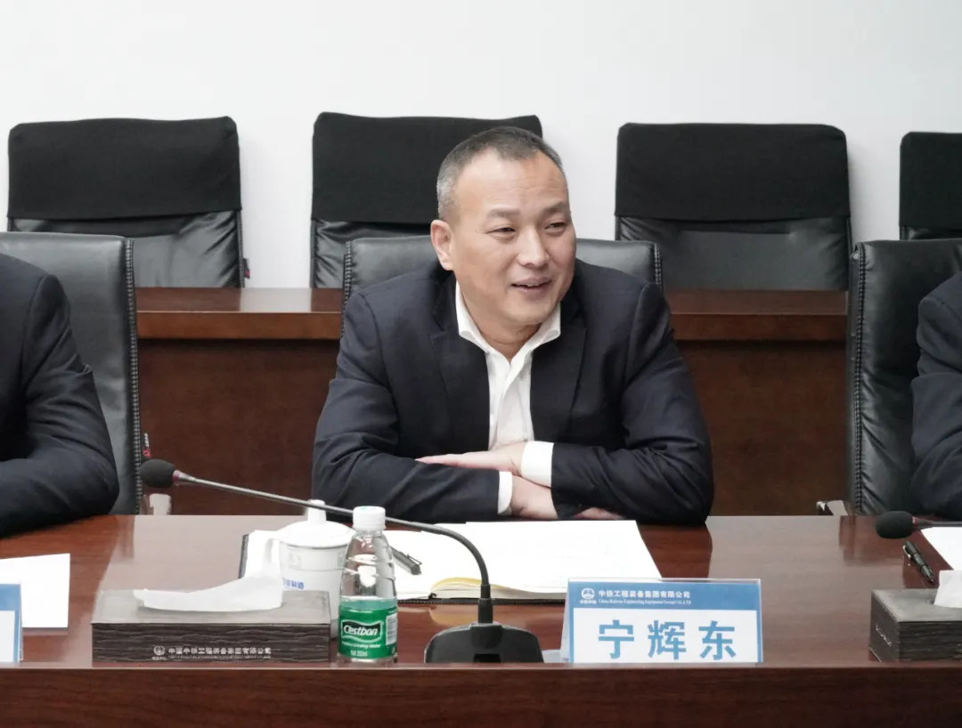 喜訊！重慶宇隧與中鐵裝備再次合作，成功簽約兩臺盾構機！